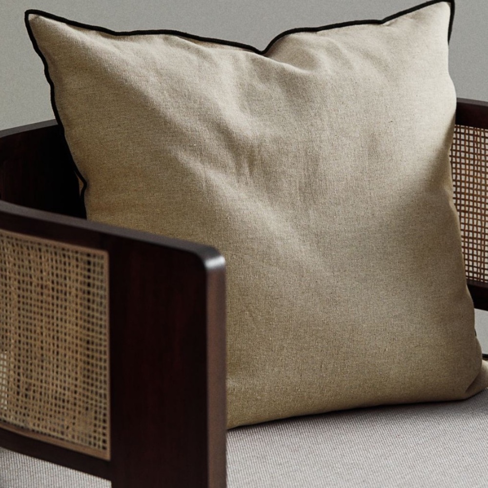 New H&M linen blend cushion cover black trim
